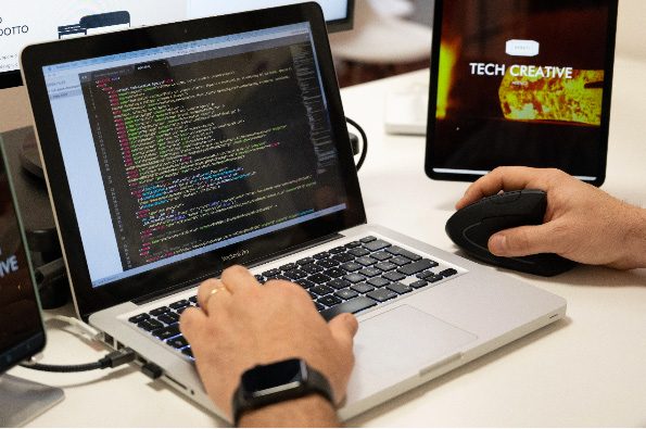 Web Agency Bologna - Tech solution